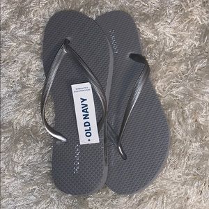NWT Silver Old Navy Flip Flops
